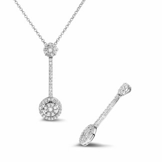 Halsketten - 0.90 Karat Diamant Halo Anhänger aus Platin