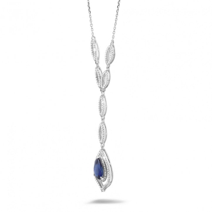 Diamantene Halskette aus Platin mit tropfenförmigem Saphir