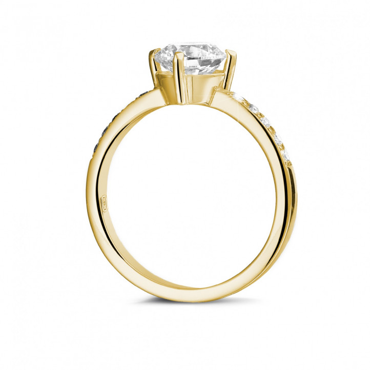 1.50 Karat Diamant Solitärring aus Gelbgold  mit kleinen Diamanten