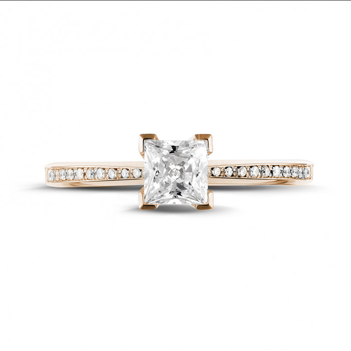 0.75 Karat Solitärring aus Rotgold mit Prinzessdiamanten und kleinen Diamanten