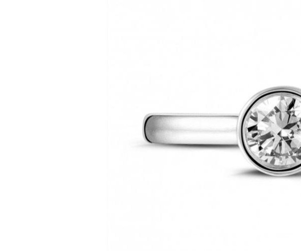 Ring mit Diamant in Zargen-Fassung BAUNAT