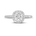 1.20 Karat Halo Solitärring mit Diamant im Kissenschliff aus Weißgold mit runden Diamanten