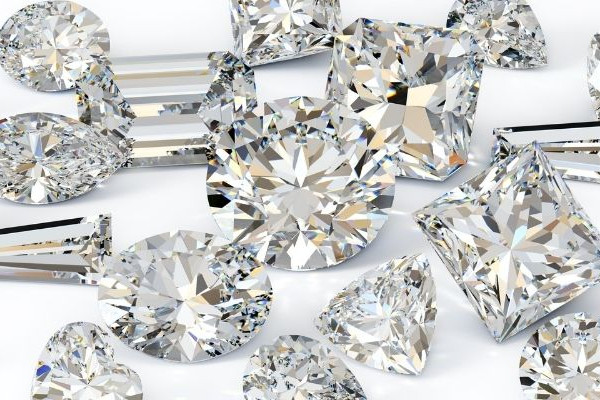 Lose Diamanten in allen Formen