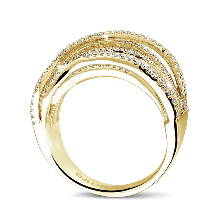 1.90 Karat Ring aus Gelbgold mit runden und Prinzess Diamanten