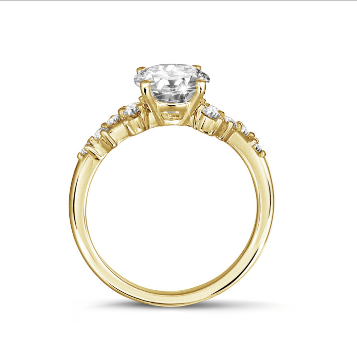 1.00 Karat Solitär-Cluster-Ring aus Gelbgold mit einem runden Diamanten