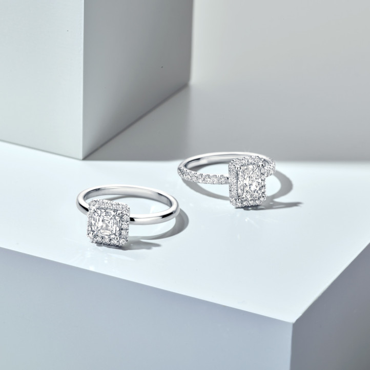 1.20 Karat Halo Solitärring mit Diamant im Asscher-Schliff aus Weißgold mit runden Diamanten