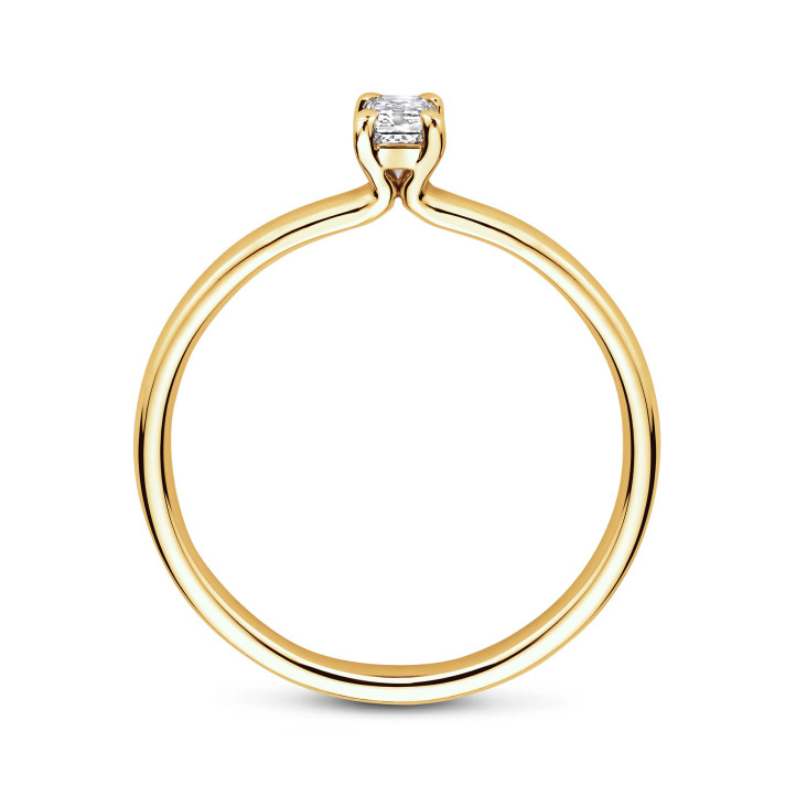 0.15 Kt Solitärring mit Smaragdschliff-Diamanten in Gelbgold