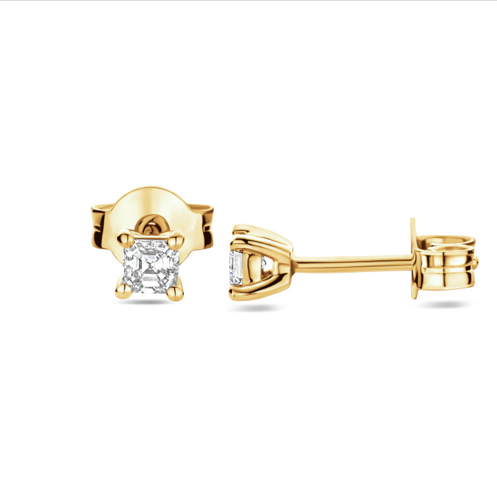 0.30 Kt Solitär-Ohrringe mit Asscher-Schliff-Diamanten in Gelbgold
