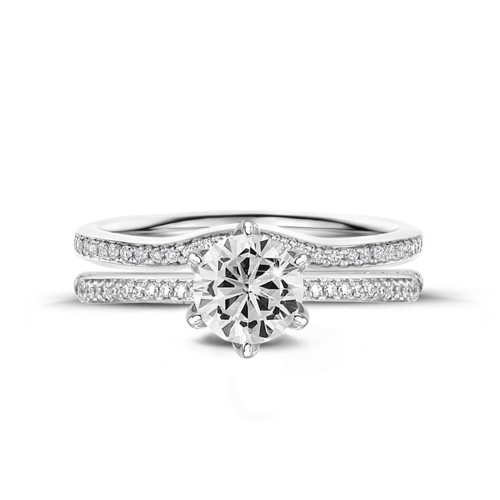 0.50 Karat Solitärring aus Weißgold mit kleinen Diamanten