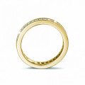 0.90 Karat Memoire Ring (rundherum besetzt) aus Gelbgold mit kleinen Prinzessdiamanten