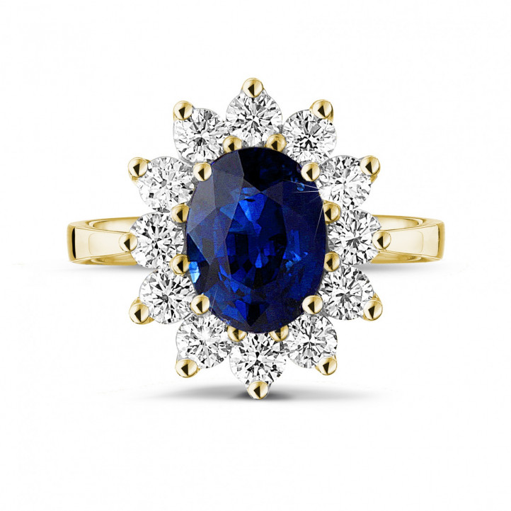 Entourage Ring aus Gelbgold mit ovalem Saphir und runde Diamanten