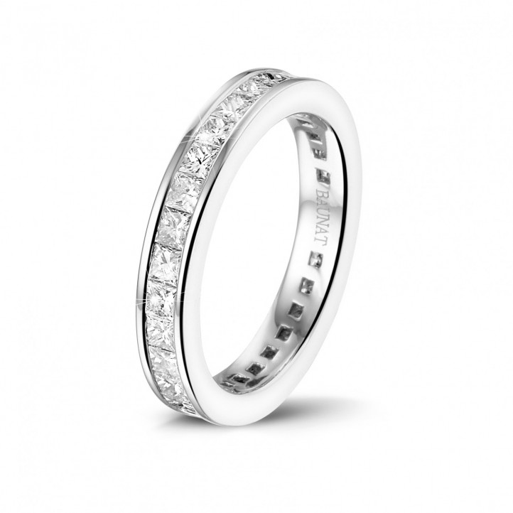 1.75 Karat Memoire Ring (rundherum besetzt) aus Platin mit Prinzessdiamanten