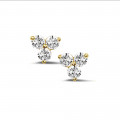 0.60 Karat Diamant Trilogie Ohrringe aus Gelbgold