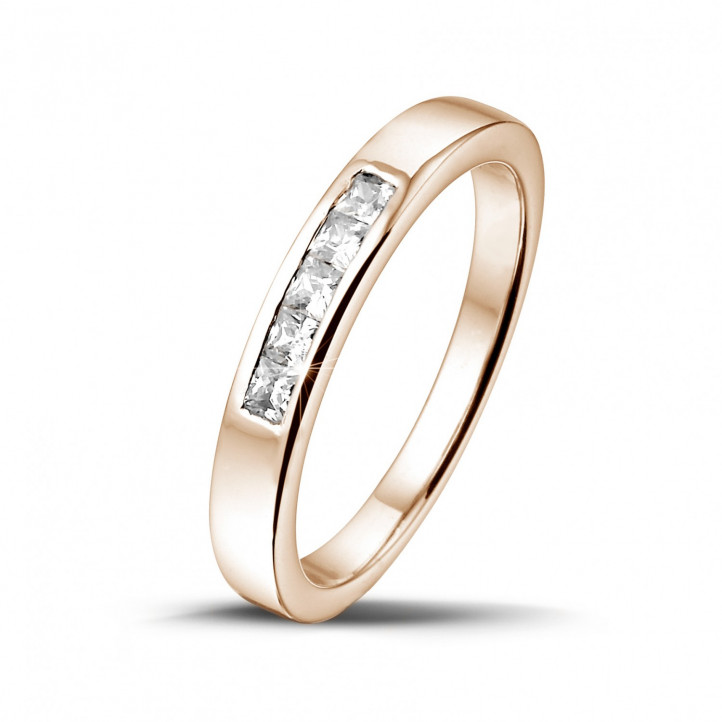 0.30 Karat Memoire Ring mit Prinzessdiamanten aus Rotgold