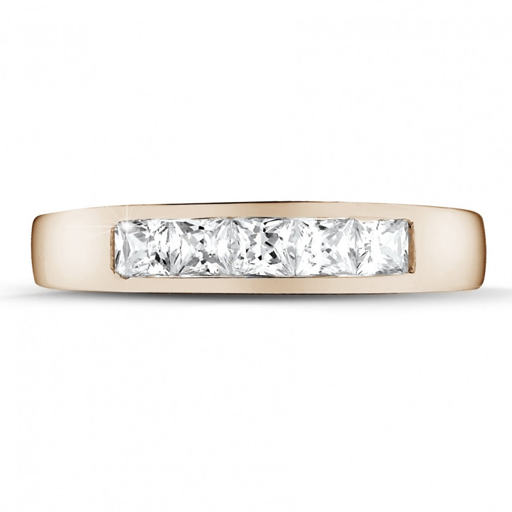 0.75 Karat Memoire Ring mit Prinzessdiamanten aus Rotgold