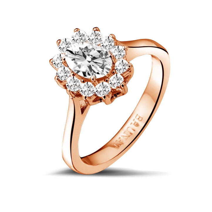 0.90 Karat Entourage Ring mit ovalem Diamanten aus Rotgold