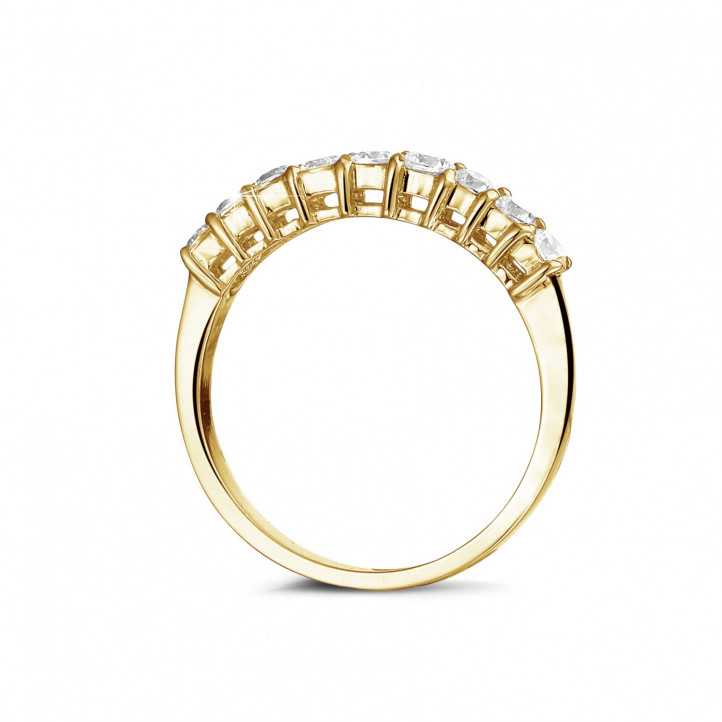 0.54 Karat Diamant Memoire Ring aus Gelbgold