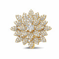 1.35 Karat Diamant Blumenring aus Gelbgold
