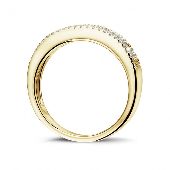 0.25 Karat Ring aus Gelbgold mit schwebendem runden Diamant