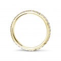 0.55 Karat Memoire Ring (rundherum besetzt) aus Gelbgold mit runden Diamanten