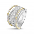 1.60 Karat Ring aus Weiß- & Gelbgold mit runden Diamanten