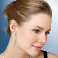 1.90 Karat Diamant Design Ohrringe aus Weißgold