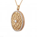 1.70 Karat Design Medaillon mit kleinen runden Diamanten aus Rotgold