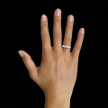 0.75 Karat Memoire Ring mit Prinzessdiamanten aus Weißgold