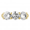 3.00 Karat Trilogiering mit runden Diamanten aus Gelbgold