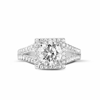 Engagement - 1.50 carat solitaire diamond ring in white gold with side diamonds