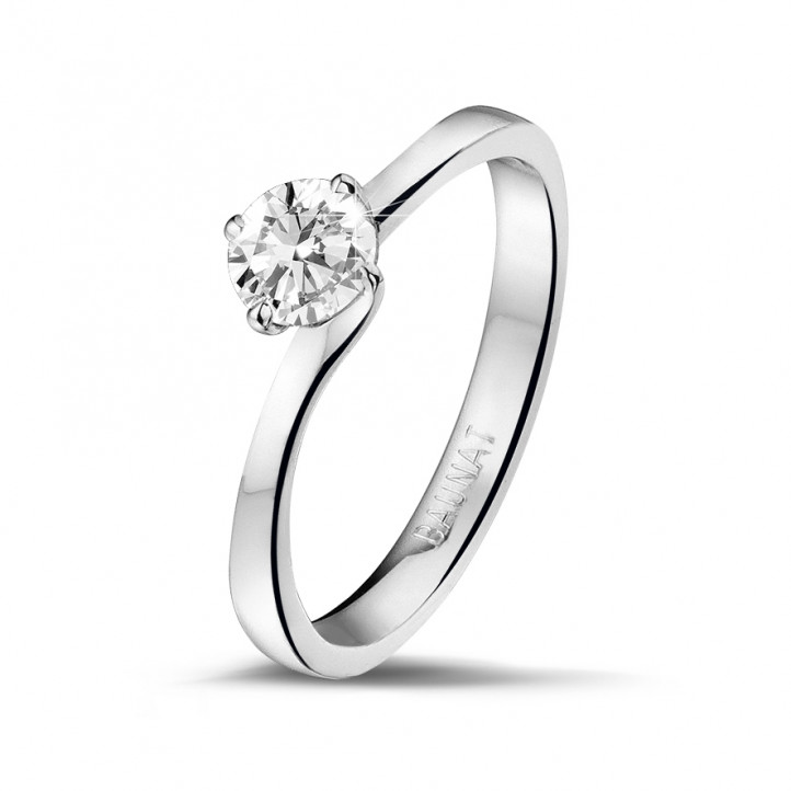 0.50 carat solitaire diamond ring in white gold 