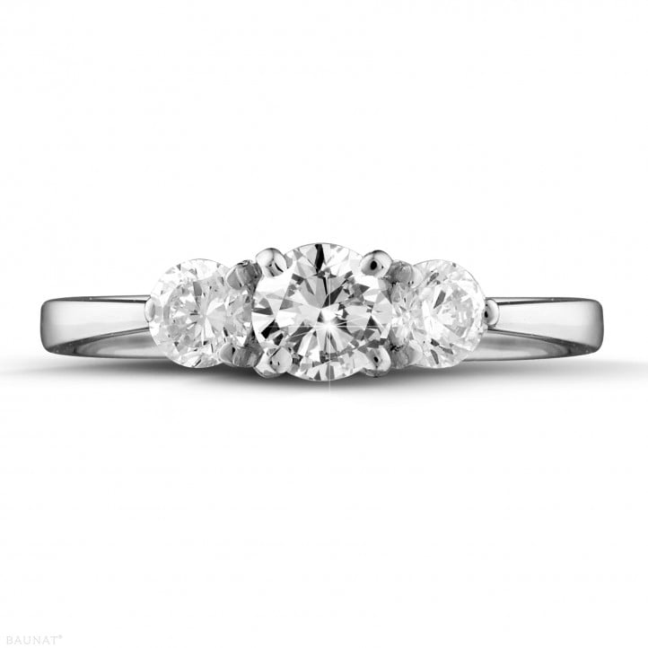 0.95 carat trilogy ring in platinum with round diamonds