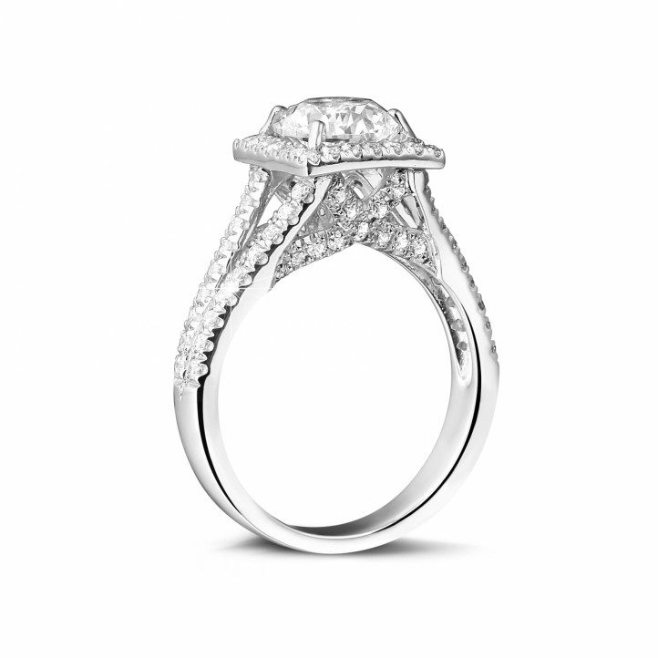 1.50 carat solitaire diamond ring in patinum with side diamonds
