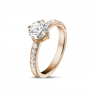 Gold ring - 1.00 carat solitaire diamond ring in red gold with side diamonds