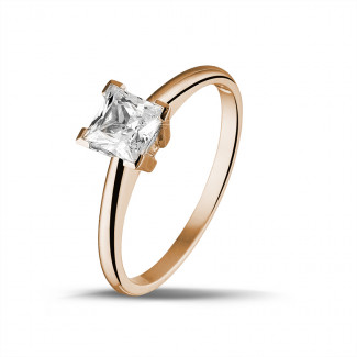 Engagement - 1.00 carat solitaire ring in red gold with princess diamond