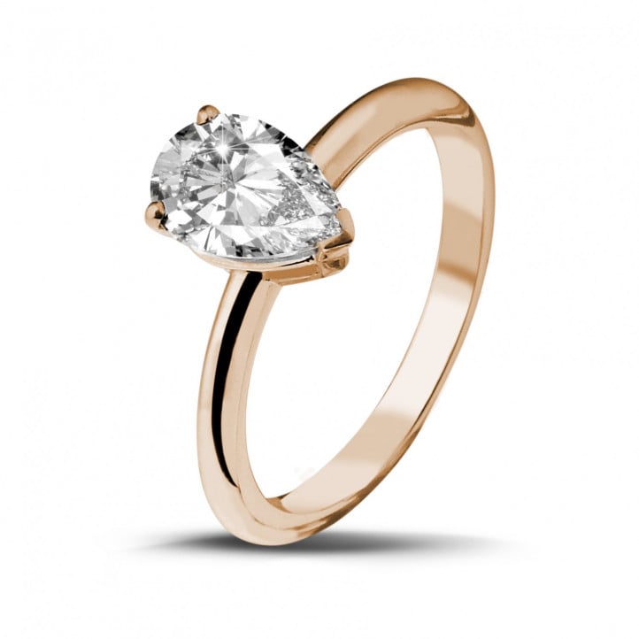1.50 carat solitaire ring in red gold with pear shaped diamond