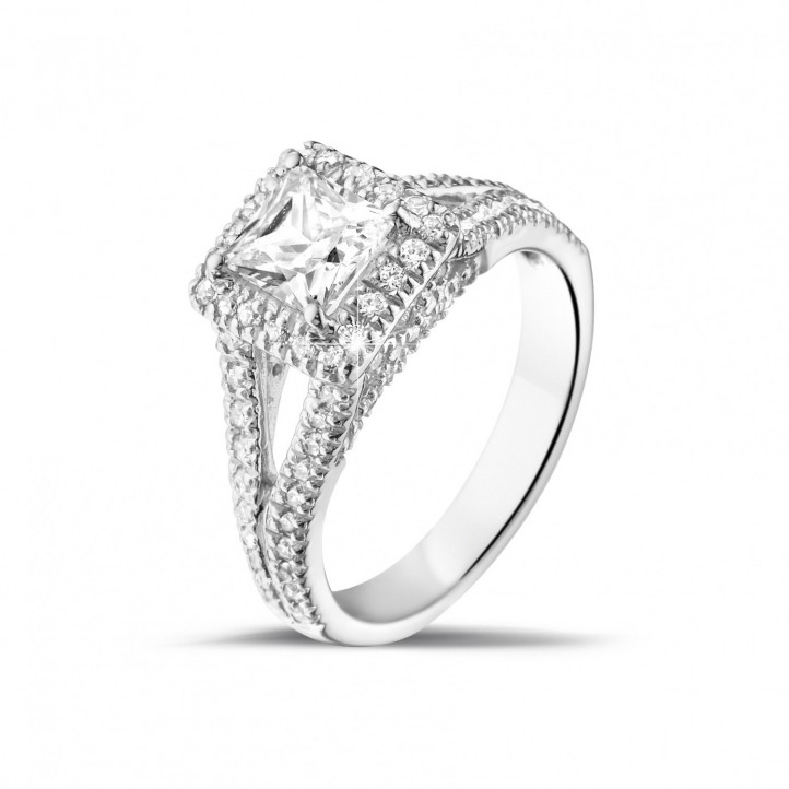 0.70 carat solitaire ring in white gold with princess diamond and side diamonds