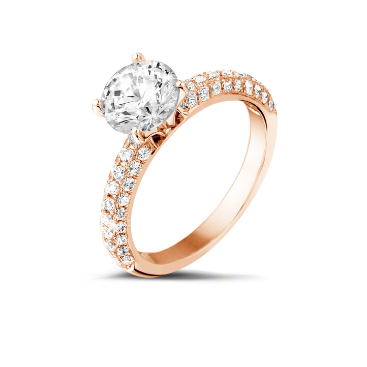 1.50 carat solitaire ring (half set) in red gold with side diamonds