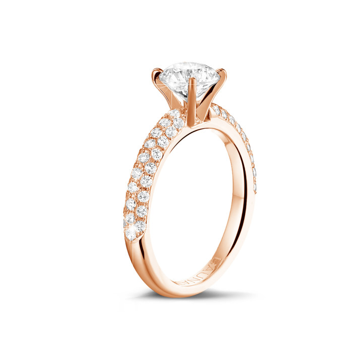1.50 carat solitaire ring (half set) in red gold with side diamonds