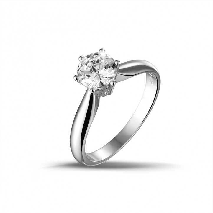 0.90 carat solitaire diamond ring in white gold 