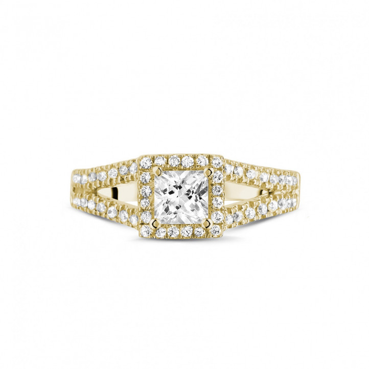 0.50 carat solitaire ring in yellow gold with princess diamond and side diamonds