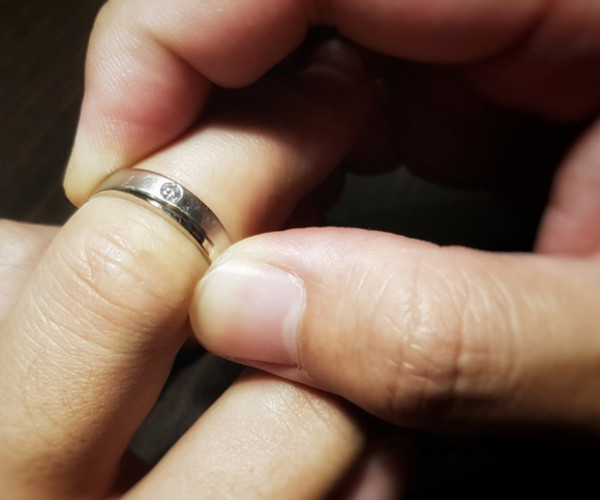 Safely remove stuck ring