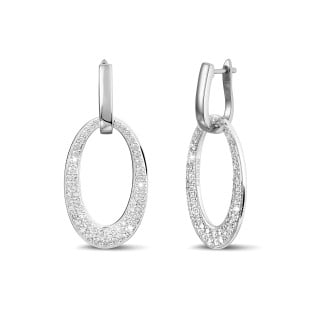 Earrings - 1.70 carat classic diamond earrings in white gold