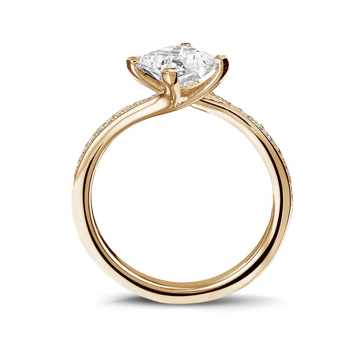 1.50 carat solitaire ring in red gold with princess diamond and side diamonds