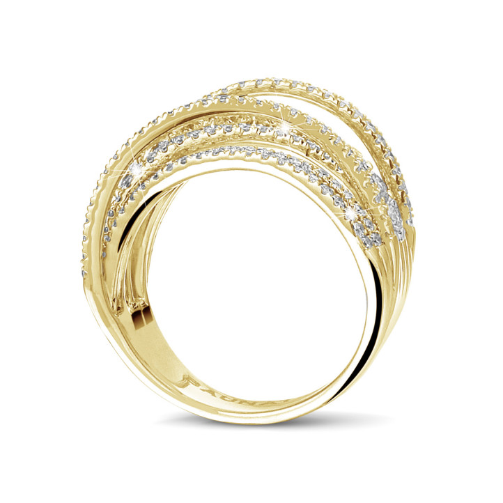 1.60 carat ring in yellow gold with round diamonds