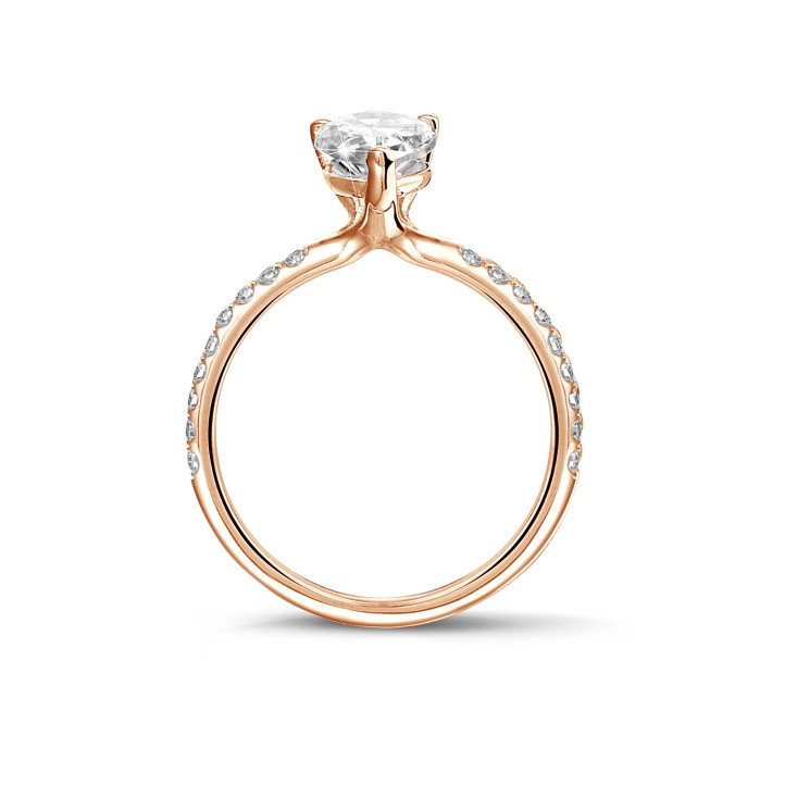 1.00Ct solitaire ring in red gold with pear diamond