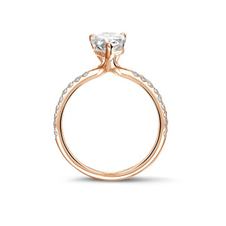 Engagement - 1.50Ct solitaire ring in red gold with pear diamond