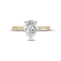 1.00Ct solitaire ring in yellow gold with pear diamond