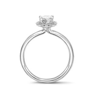 Engagement - 1.00Ct halo ring in white gold with pear diamond