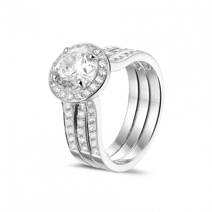 1.50 carat solitaire diamond ring in platinum with side diamonds